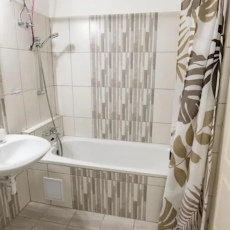 Sea View Silent Luxury Apartment *